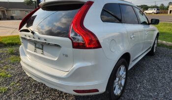 
										2016 Volvo XC60 full									